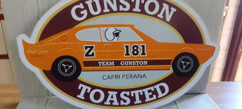 gunston advertising sign